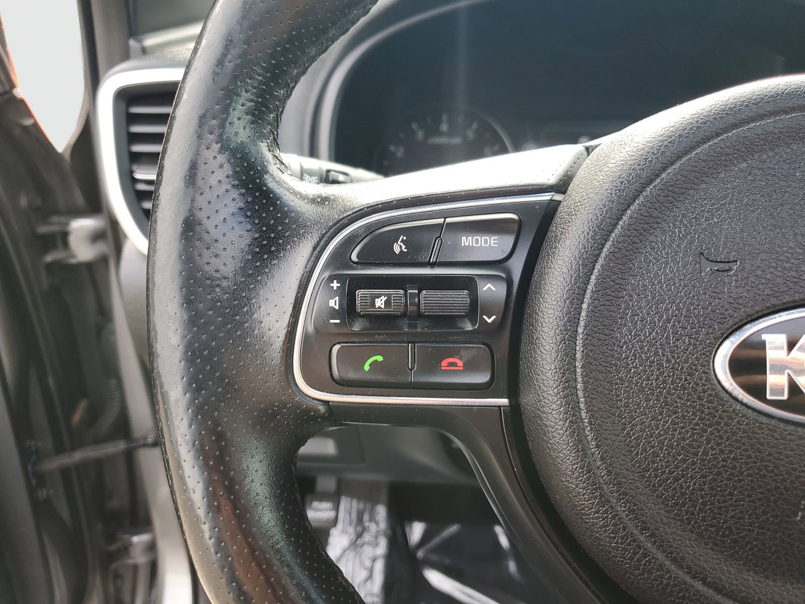 Used 2017 Kia Sportage SX image 24