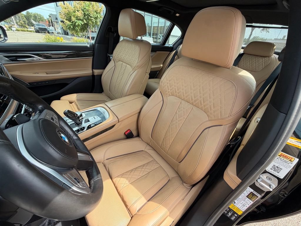 Used 2021 BMW 740i xDrive w/ M Sport Package AWD/4WD image 49