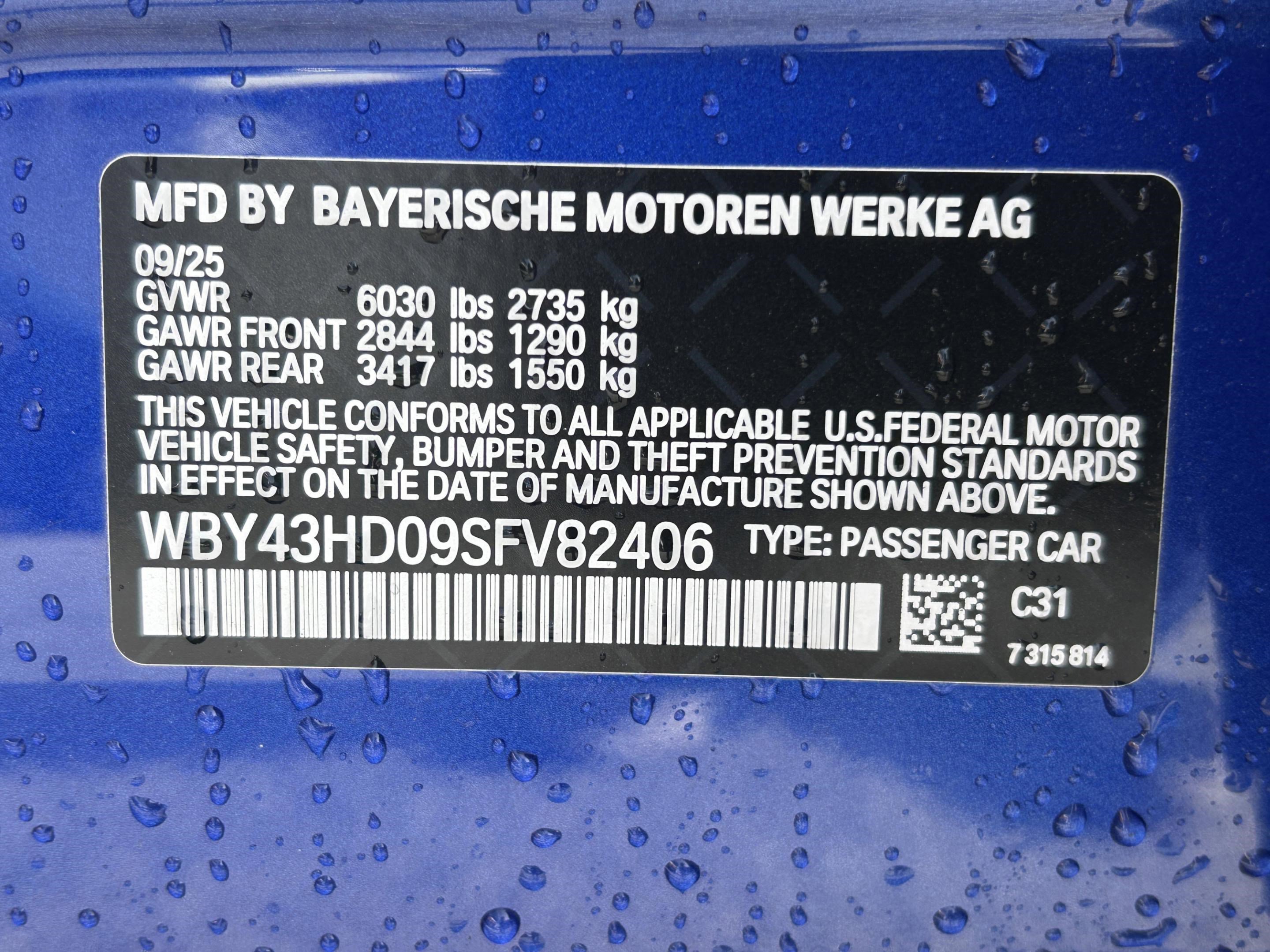 Used 2025 BMW i4 xDrive40i w/ M Sport Package AWD/4WD image 36