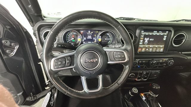 Used 2023 Jeep Wrangler Unlimited Sahara w/ Cold Weather Group AWD/4WD image 14
