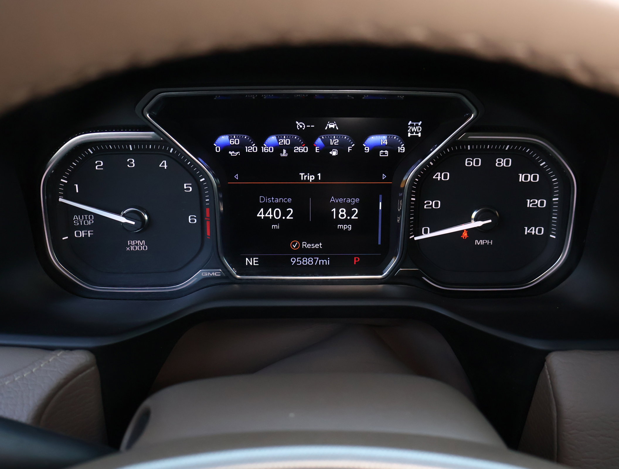 Used 2021 GMC Yukon Denali image 18