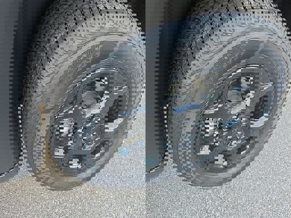 Used 2023 Jeep Compass Trailhawk image 17