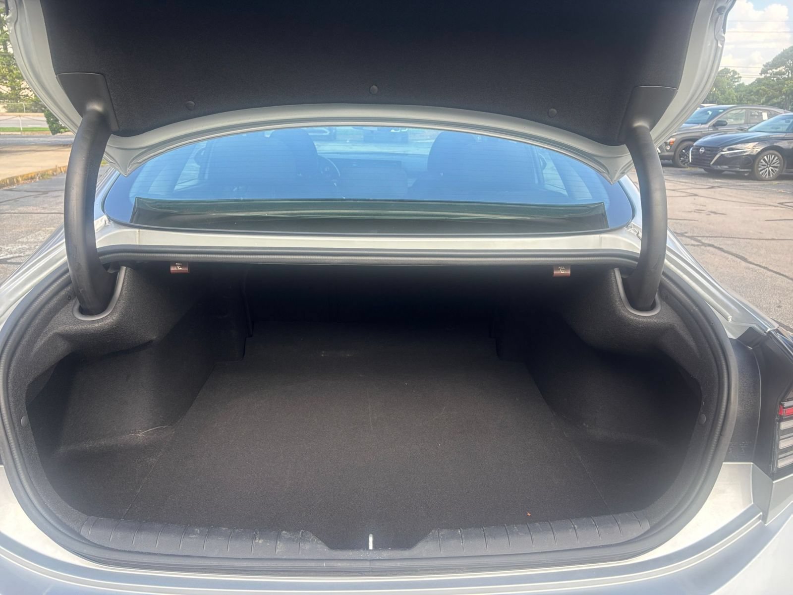 Used 2025 Hyundai Sonata SEL FWD image 32
