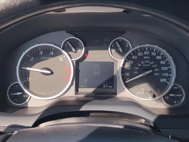 Used 2014 Toyota Tundra SR5 w/ SR5 Upgrade Package RWD image 19