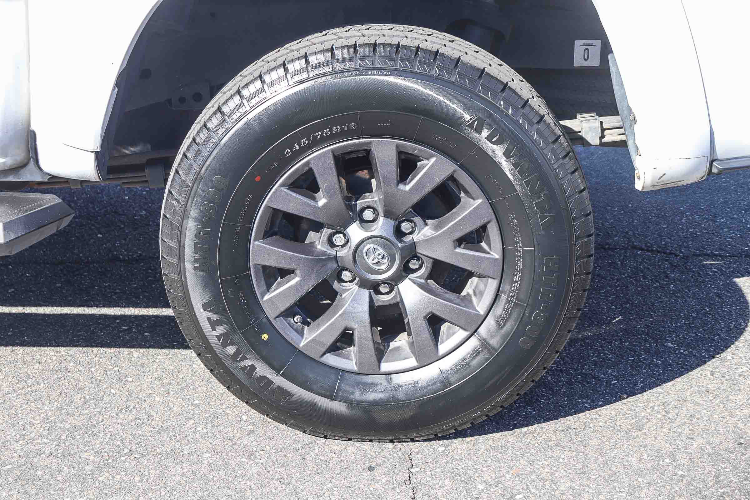 Certified 2020 Toyota Tacoma SR5 image 13