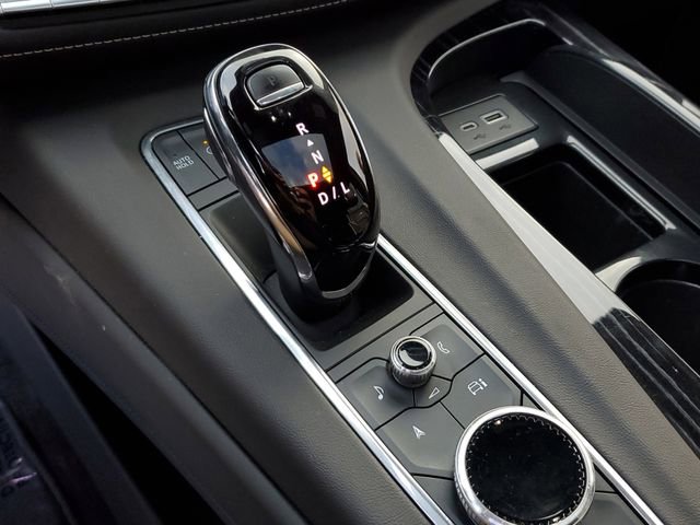 Certified 2023 Cadillac Escalade ESV Sport w/ Touring Package image 30