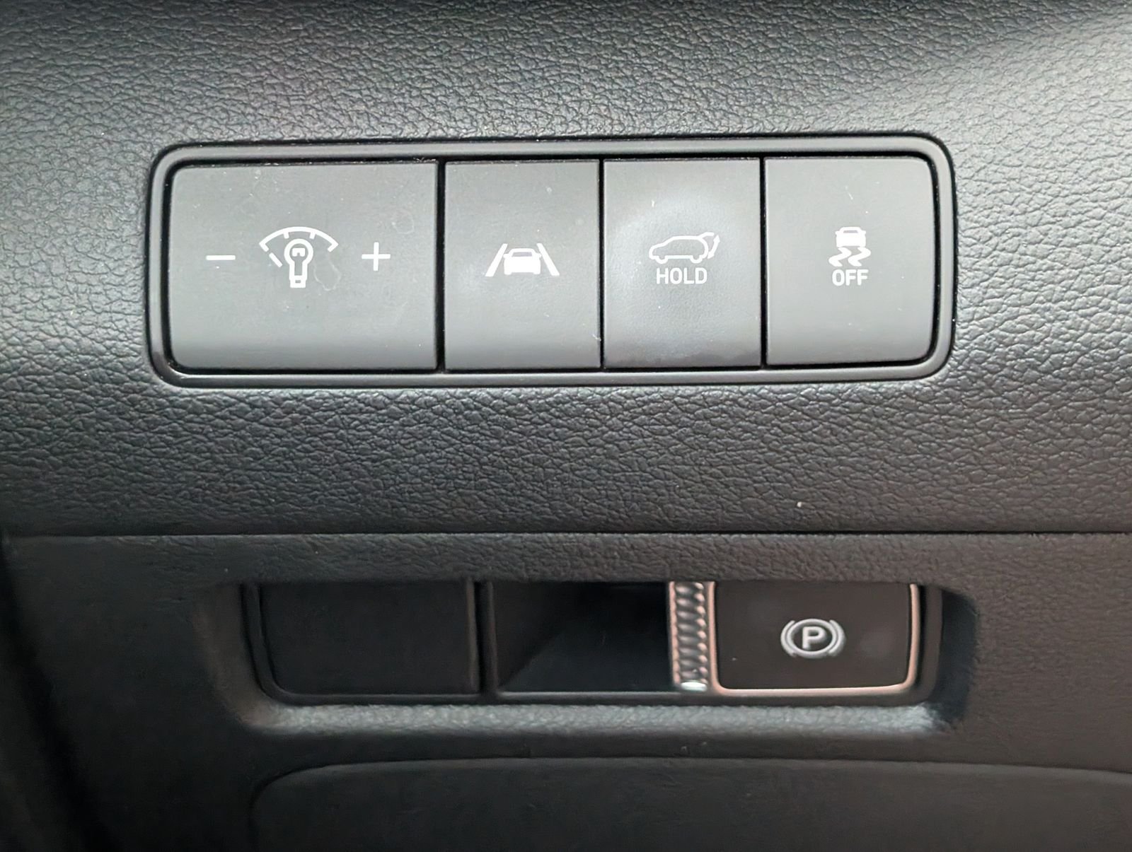 Used 2023 Hyundai Santa Fe SEL FWD image 23