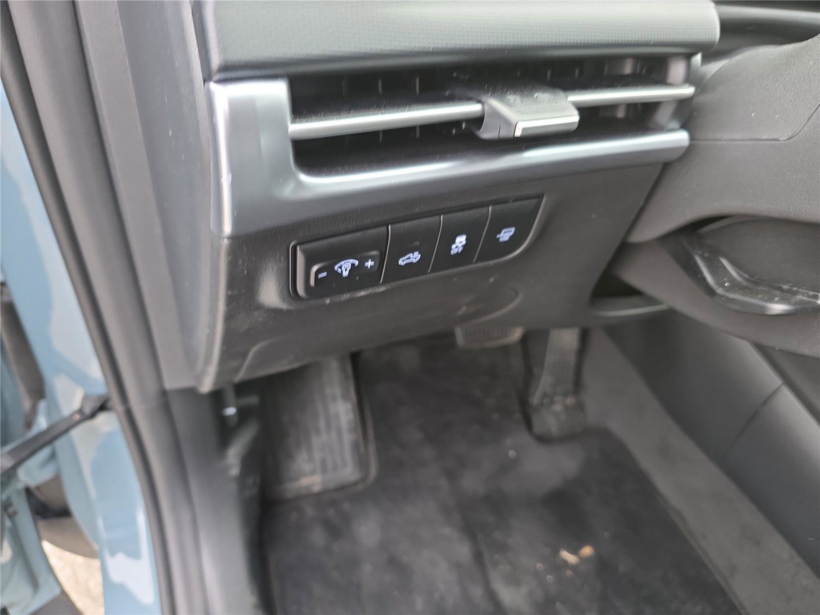 Certified 2025 Hyundai Santa Cruz XRT image 18