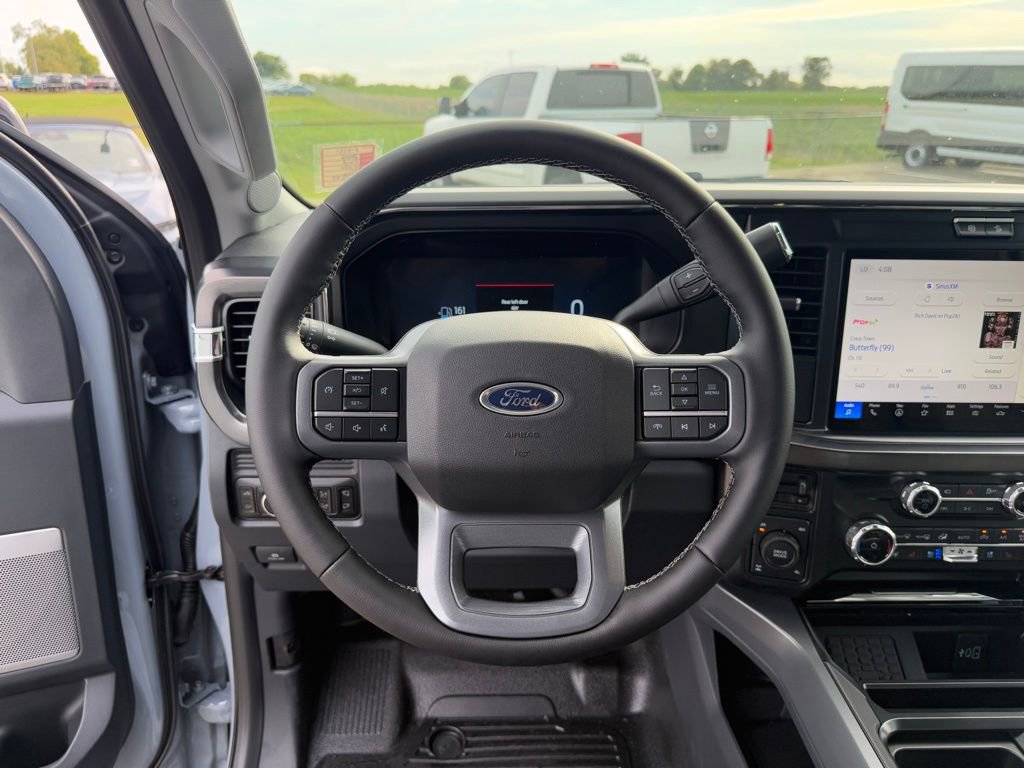 New 2026 Ford F250 Lariat w/ Black Appearance Package image 15