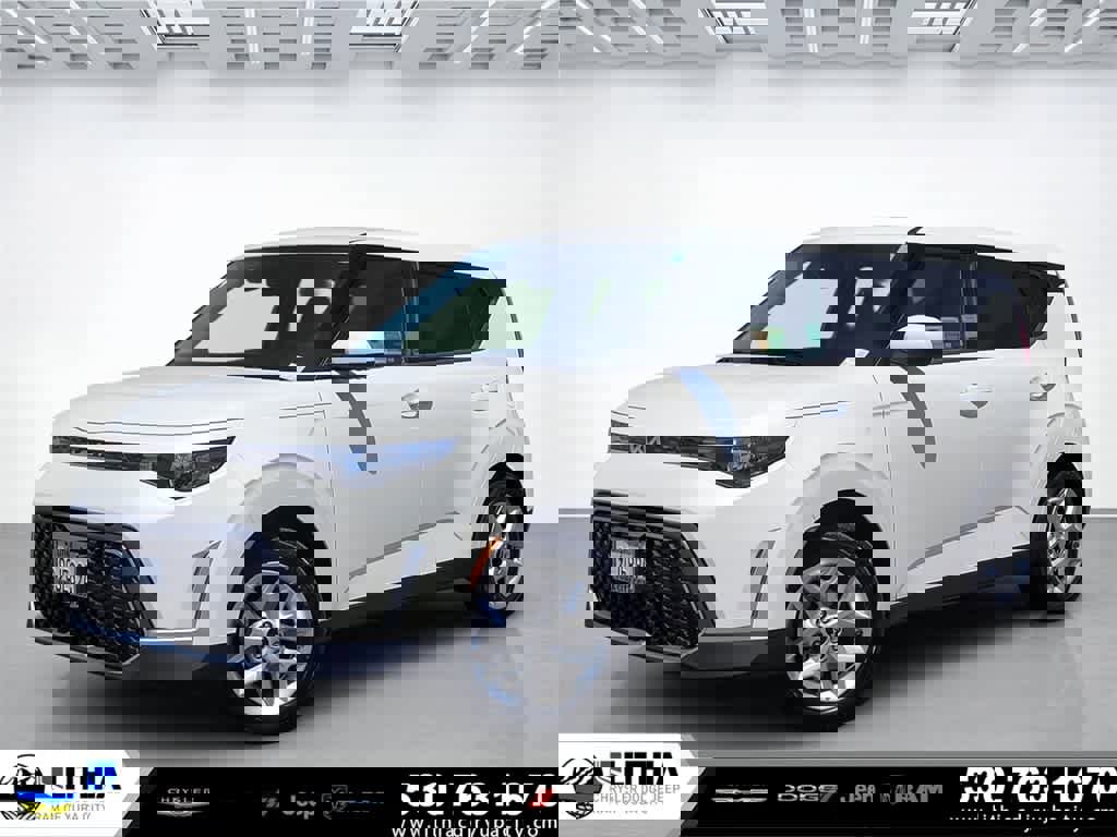Used 2023 Kia Soul LX w/ LX Technology Package