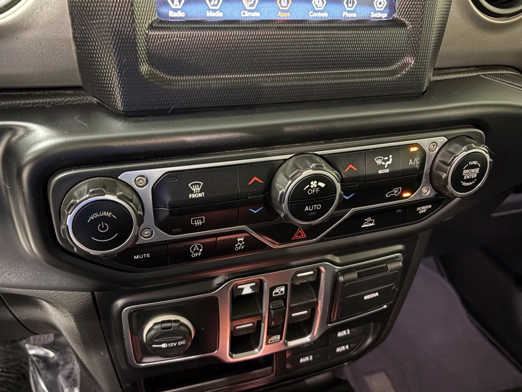 Used 2021 Jeep Wrangler Unlimited Sport AWD/4WD image 26