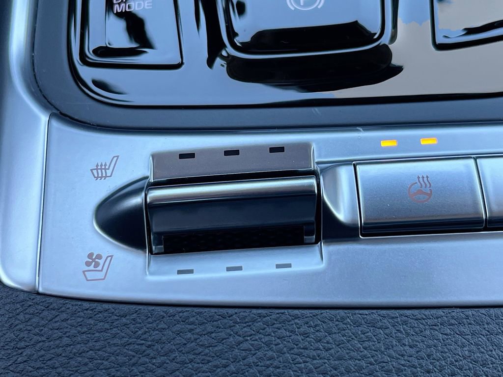 Certified 2026 Kia Carnival SX Prestige image 24