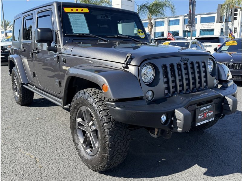 Used 2018 Jeep Wrangler Unlimited Sport image 10
