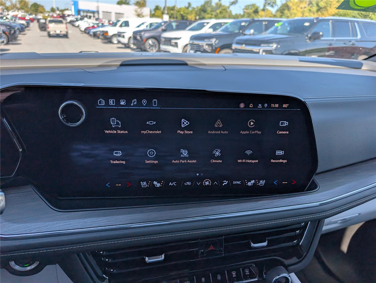 New 2026 Chevrolet Tahoe Premier w/ Sun And Tow Package AWD/4WD image 27