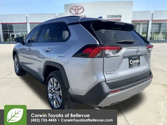 Used 2025 Toyota RAV4 Limited w/ Advanced Technology Package video 3