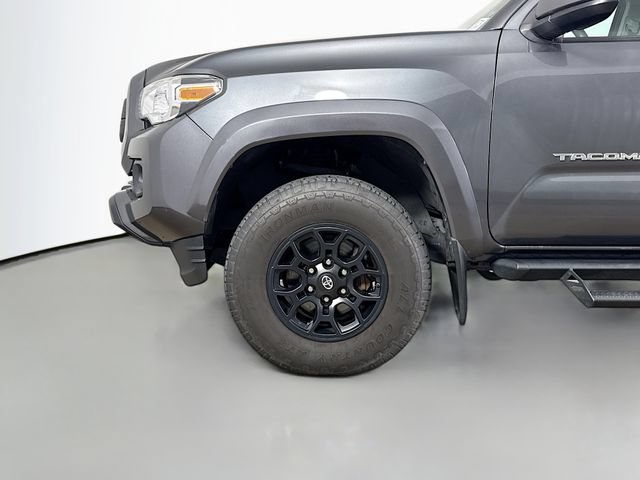 Used 2021 Toyota Tacoma SR5 AWD/4WD image 29