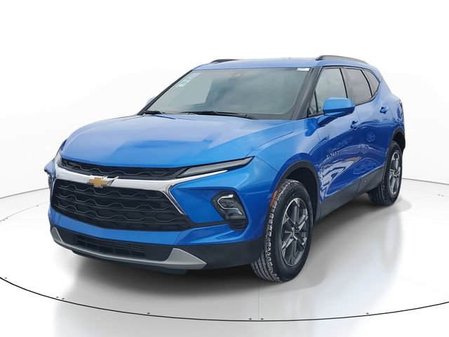 Certified 2024 Chevrolet Blazer LT w/ Convenience Package image 2