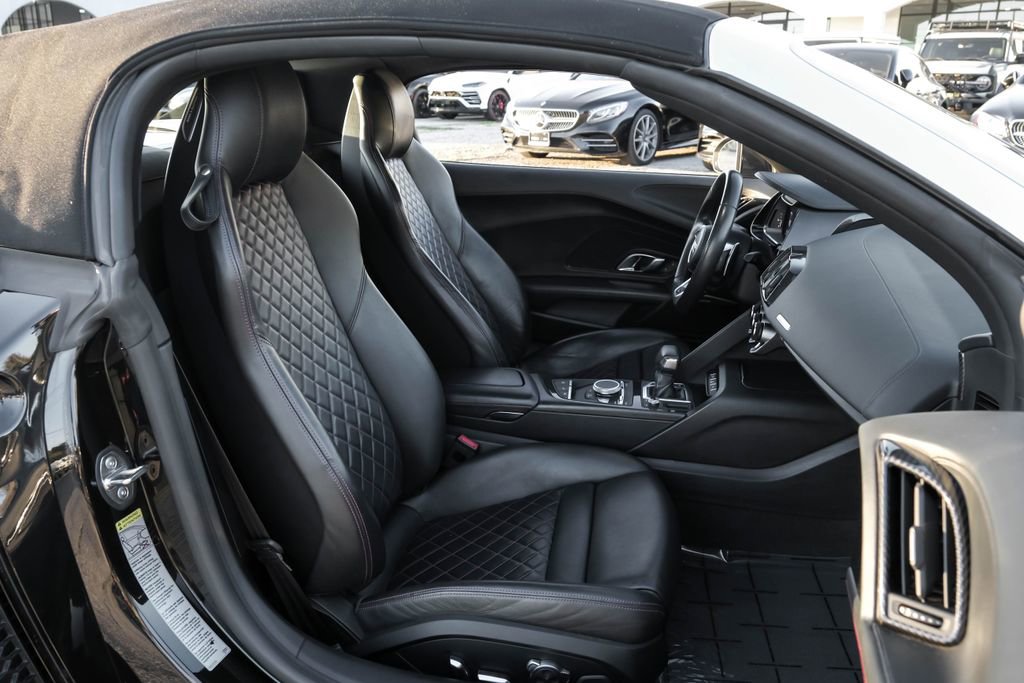 Used 2018 Audi R8 V10 plus image 34