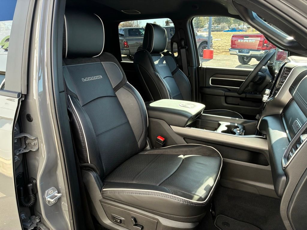 New 2026 RAM 3500 Laramie w/ Night Edition image 46