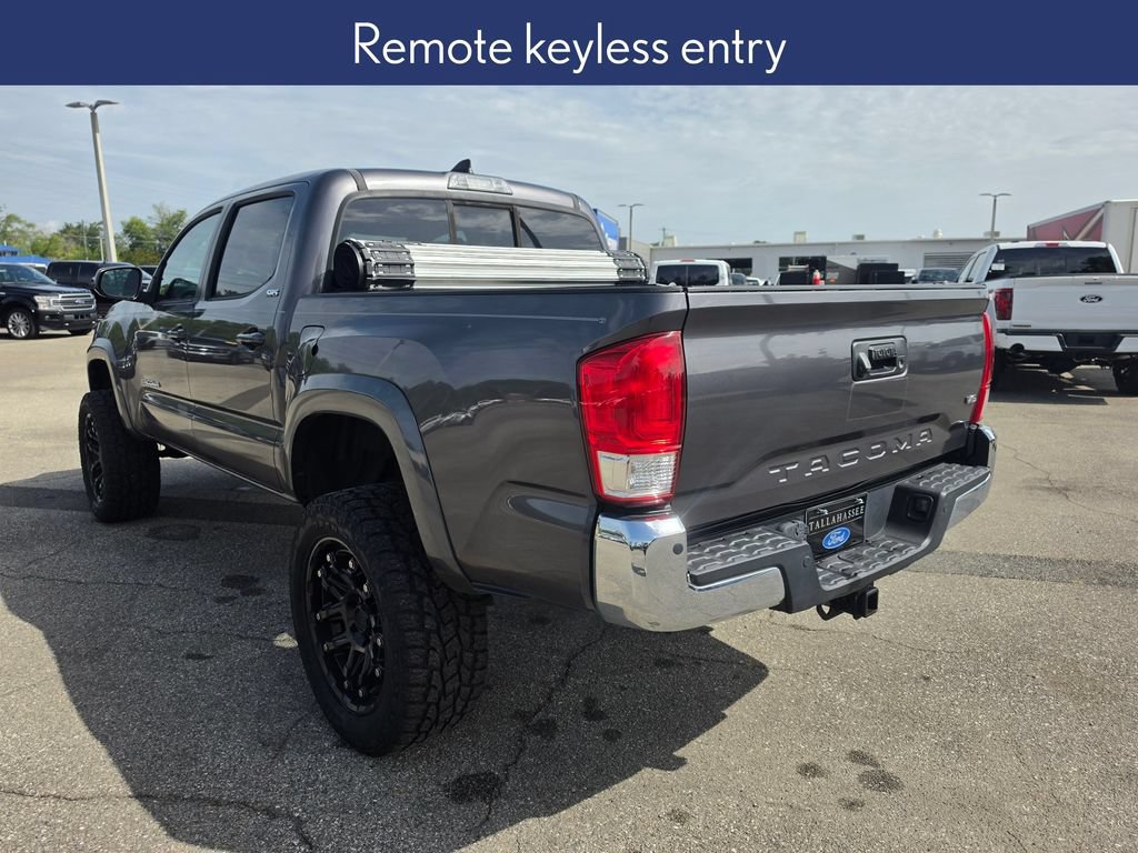 Used 2017 Toyota Tacoma SR5 w/ Tow Package RWD image 2