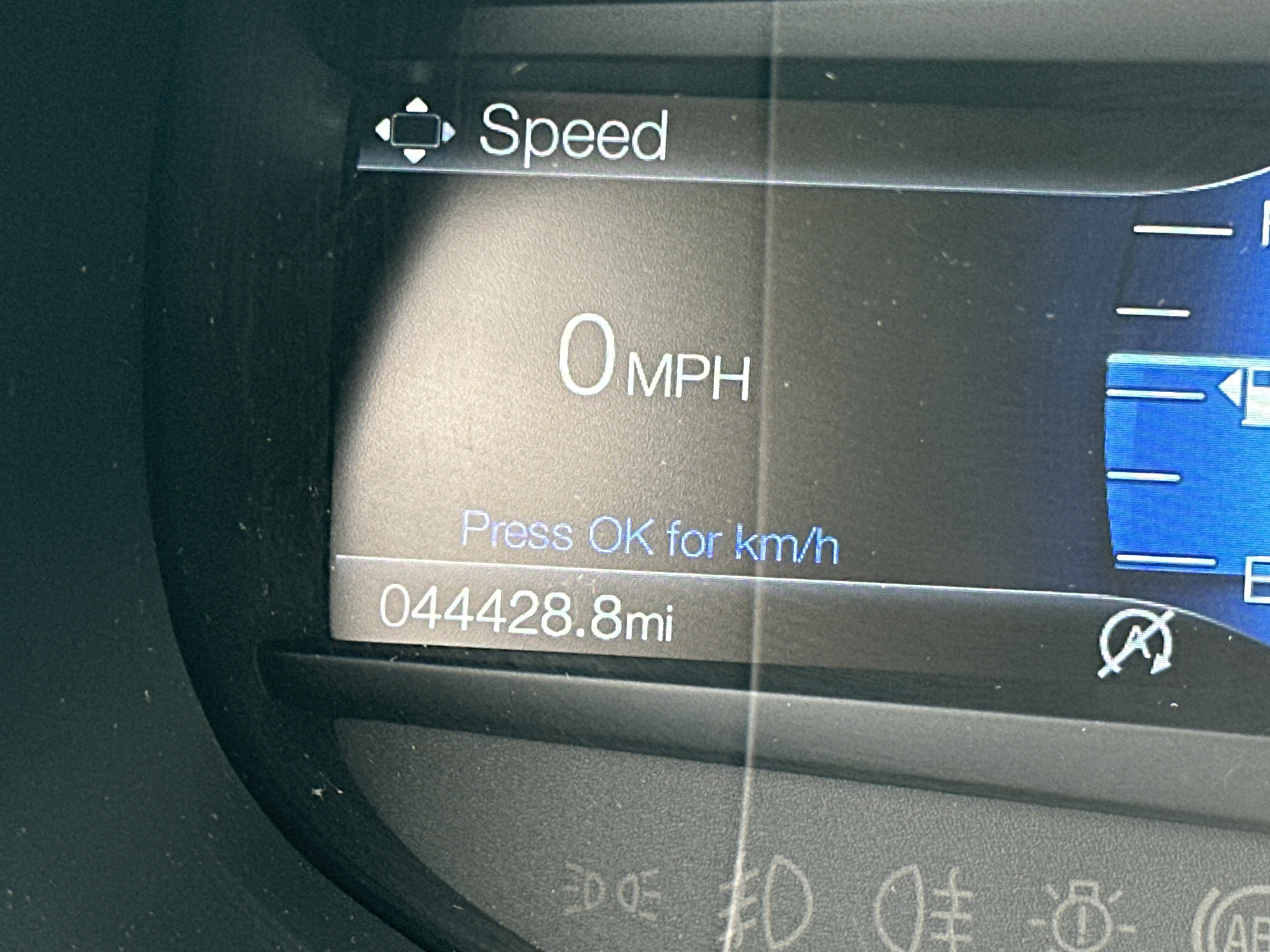 Used 2022 Ford Edge SEL w/ Convenience Package AWD/4WD image 2