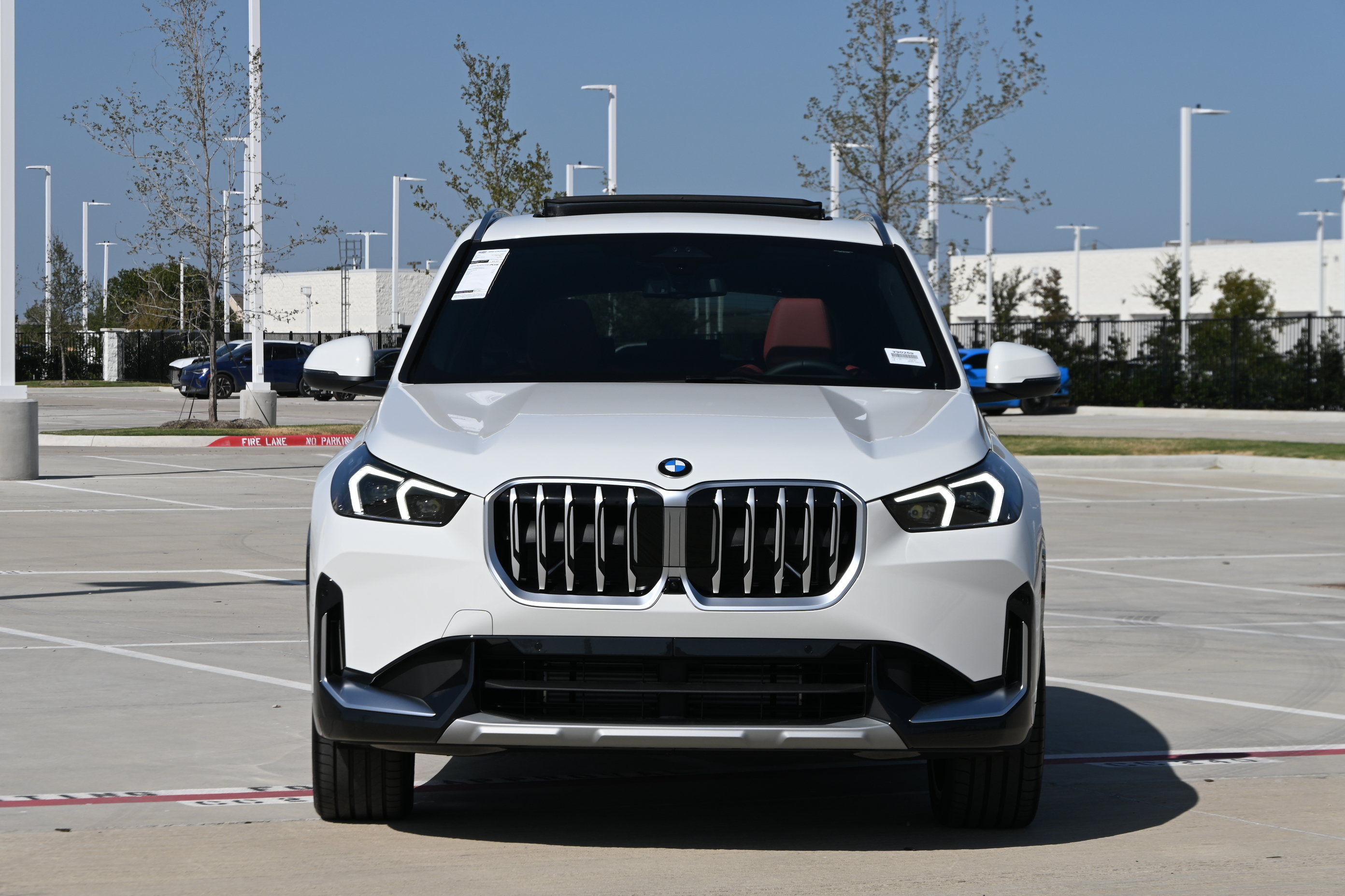 New 2027 BMW X1 xDrive28i AWD/4WD image 2