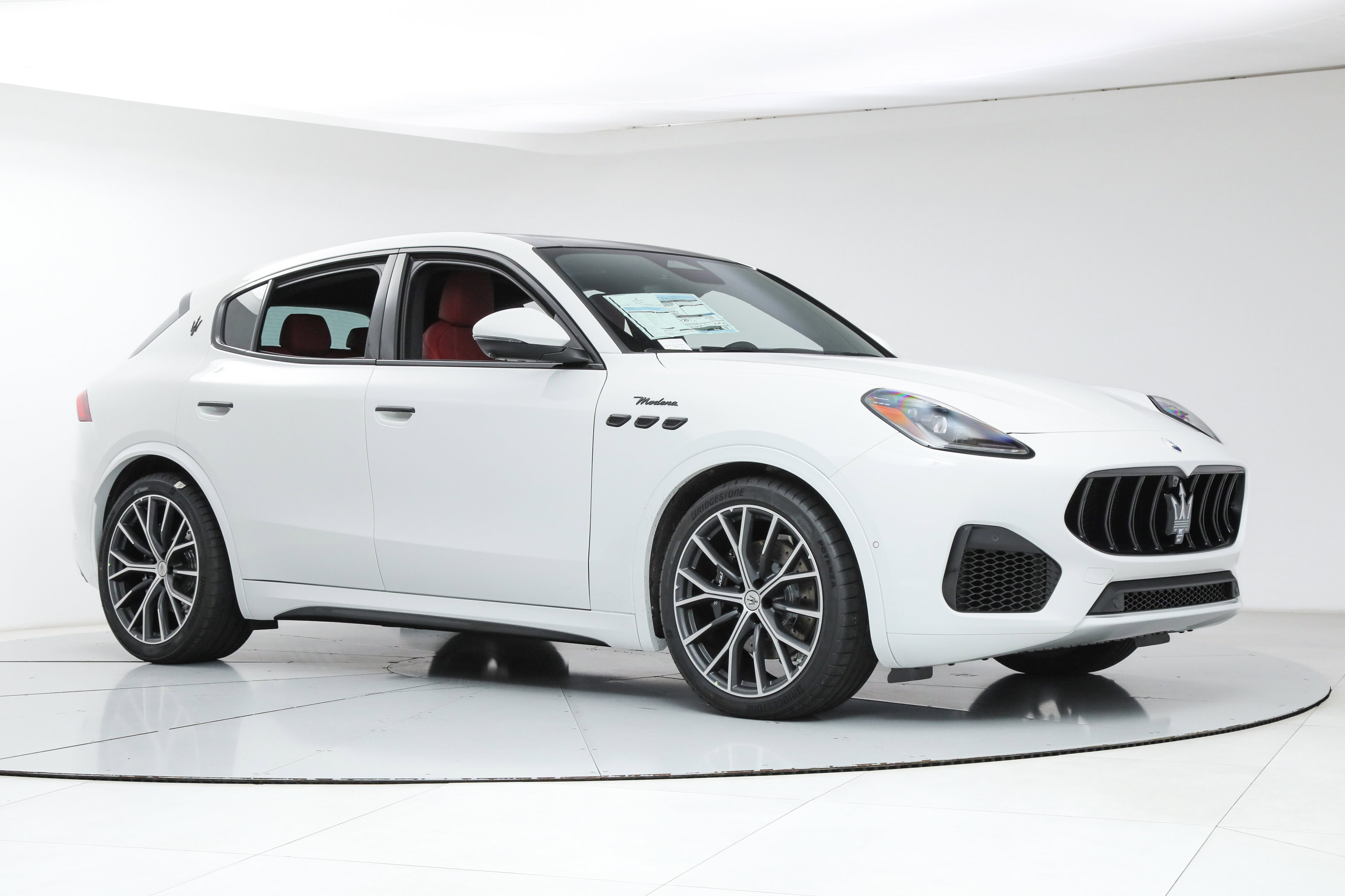 New 2026 Maserati Grecale Modena image 7