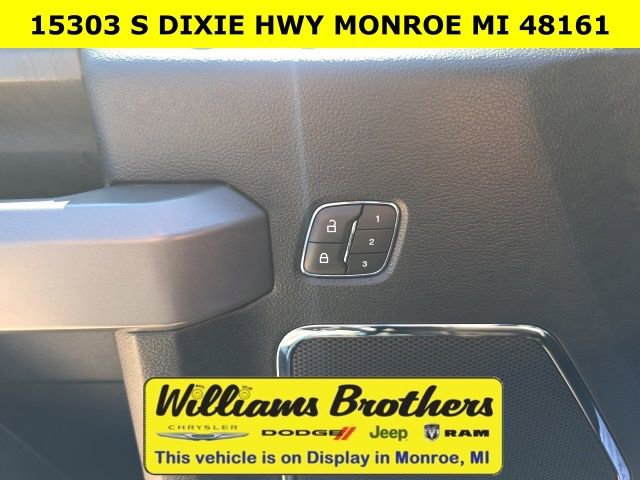 Used 2020 Ford F150 Platinum w/ Equipment Group 701A Luxury image 17