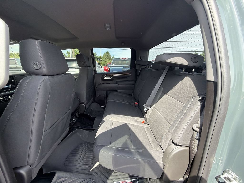 Used 2026 Chevrolet Silverado 1500 LT AWD/4WD image 21