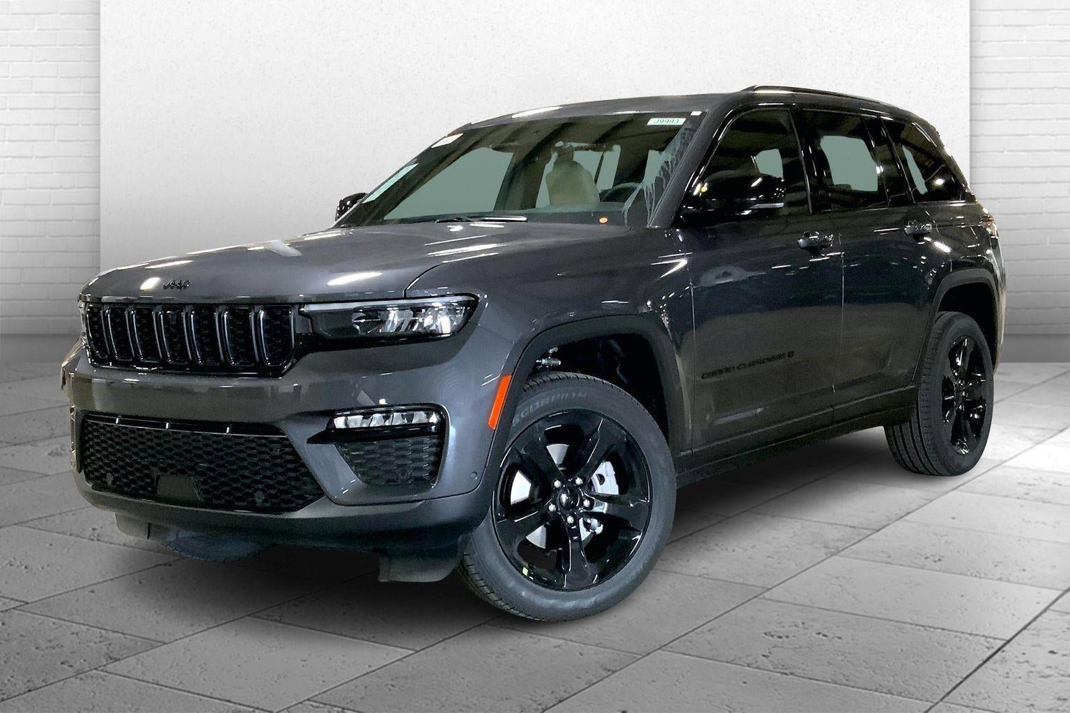 New 2025 Jeep Grand Cherokee Limited w/ Luxury Tech Group II AWD/4WD image 2