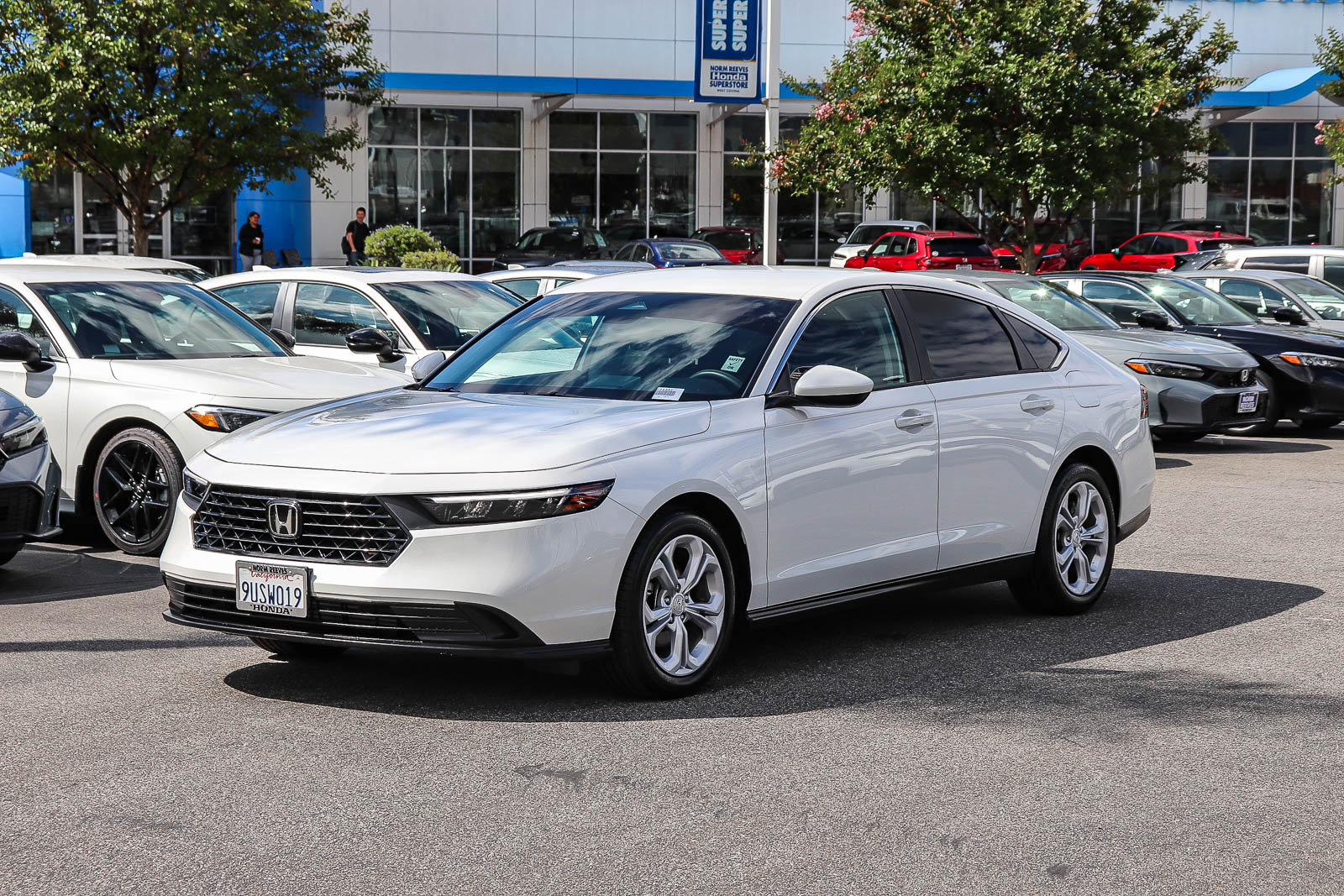 Certified 2025 Honda Accord LX image 3