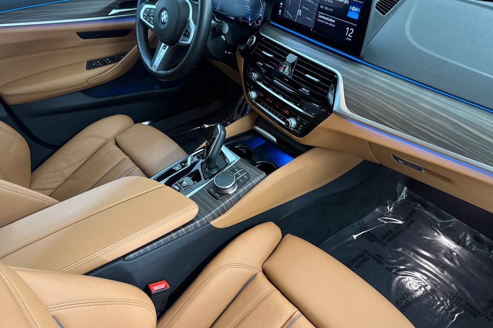 Certified 2023 BMW 530e w/ M Sport Package RWD image 32