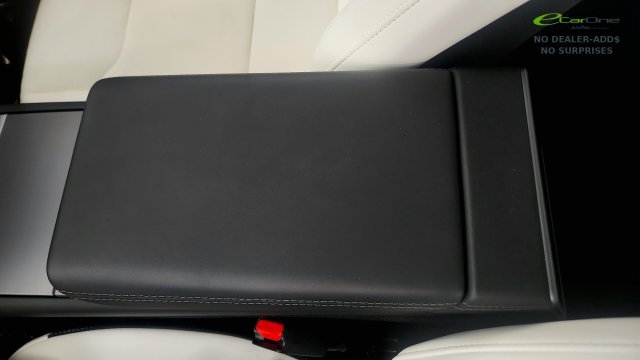 Used 2026 Tesla Model Y AWD image 64