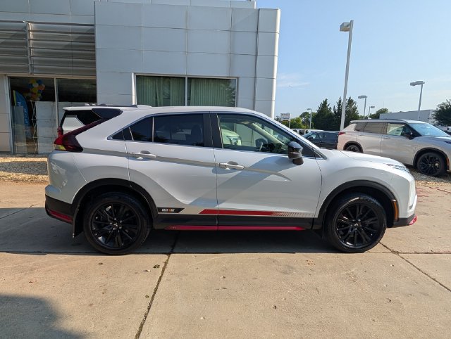 Used 2024 Mitsubishi Eclipse Cross Ralliart AWD/4WD image 2