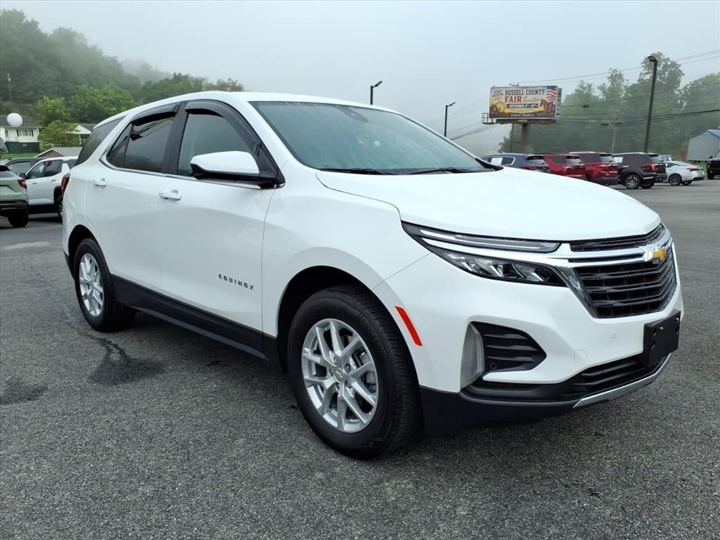 Used 2024 Chevrolet Equinox LT w/ LPO, Floor Liner Package AWD/4WD image 10