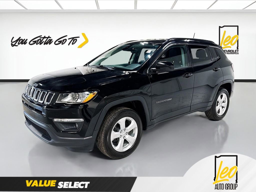 Used 2018 Jeep Compass Latitude w/ Popular Equipment Group AWD/4WD image 1