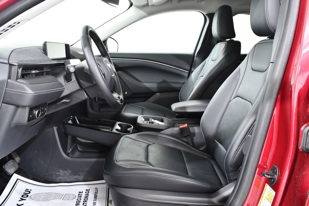 Used 2025 Ford Mustang Mach-E Premium image 6