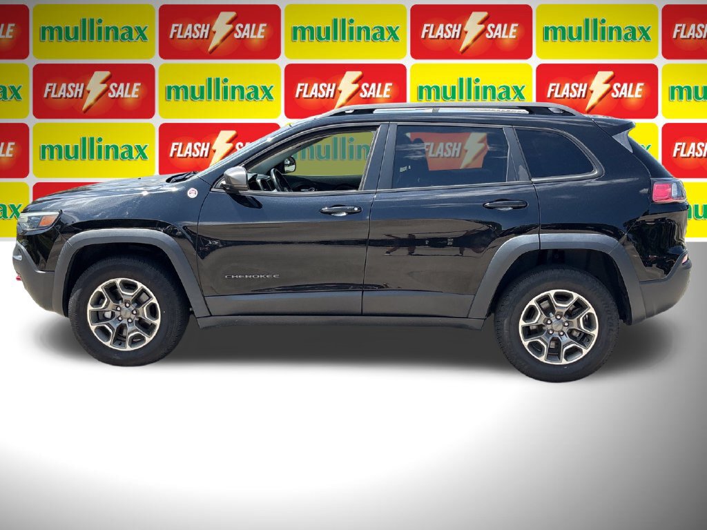 Used 2020 Jeep Cherokee Trailhawk AWD/4WD image 10