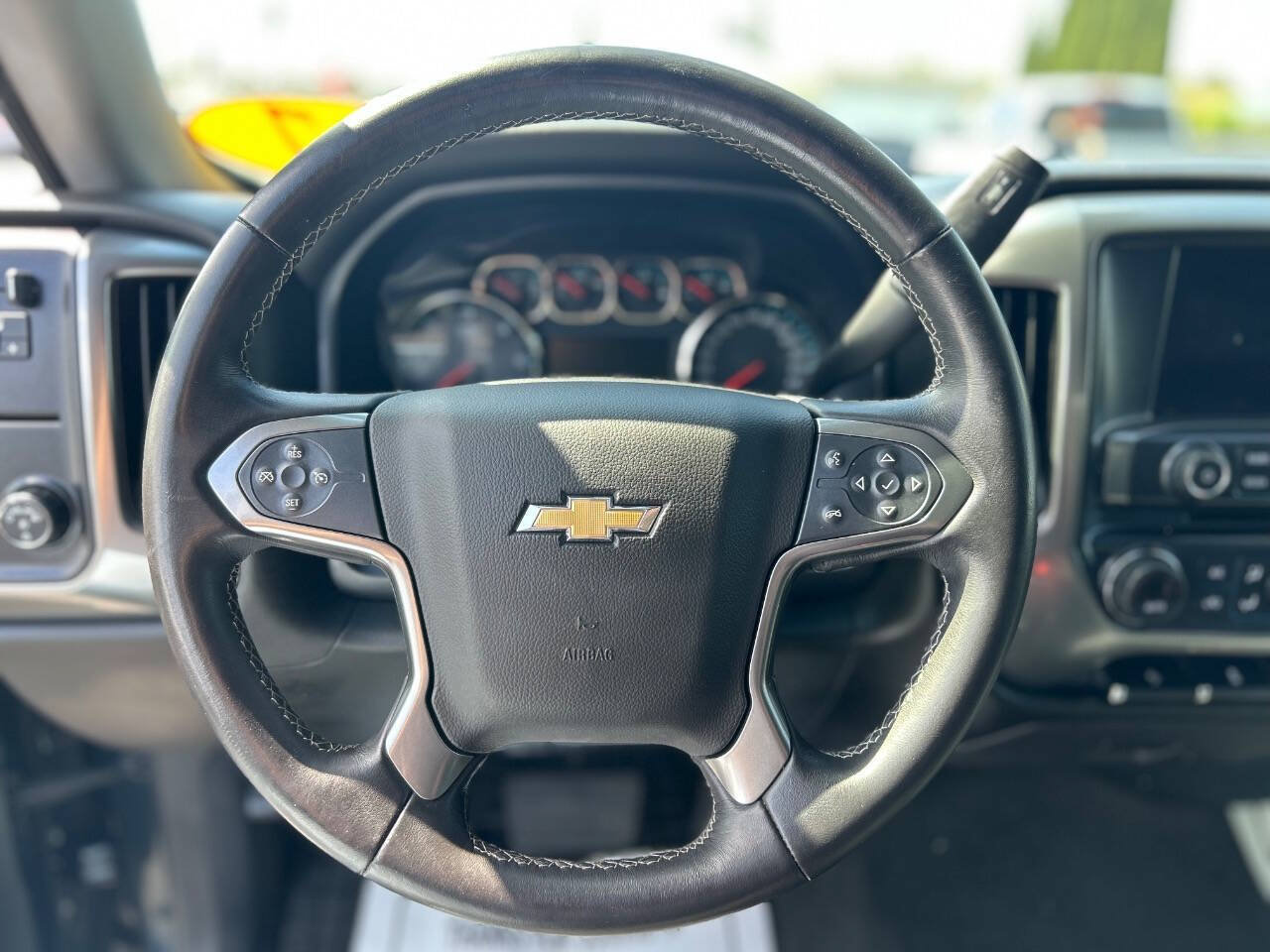 Used 2017 Chevrolet Silverado 1500 LT w/ All Star Edition RWD image 9