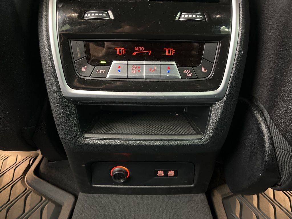 Used 2024 BMW X5 M60i AWD/4WD image 25