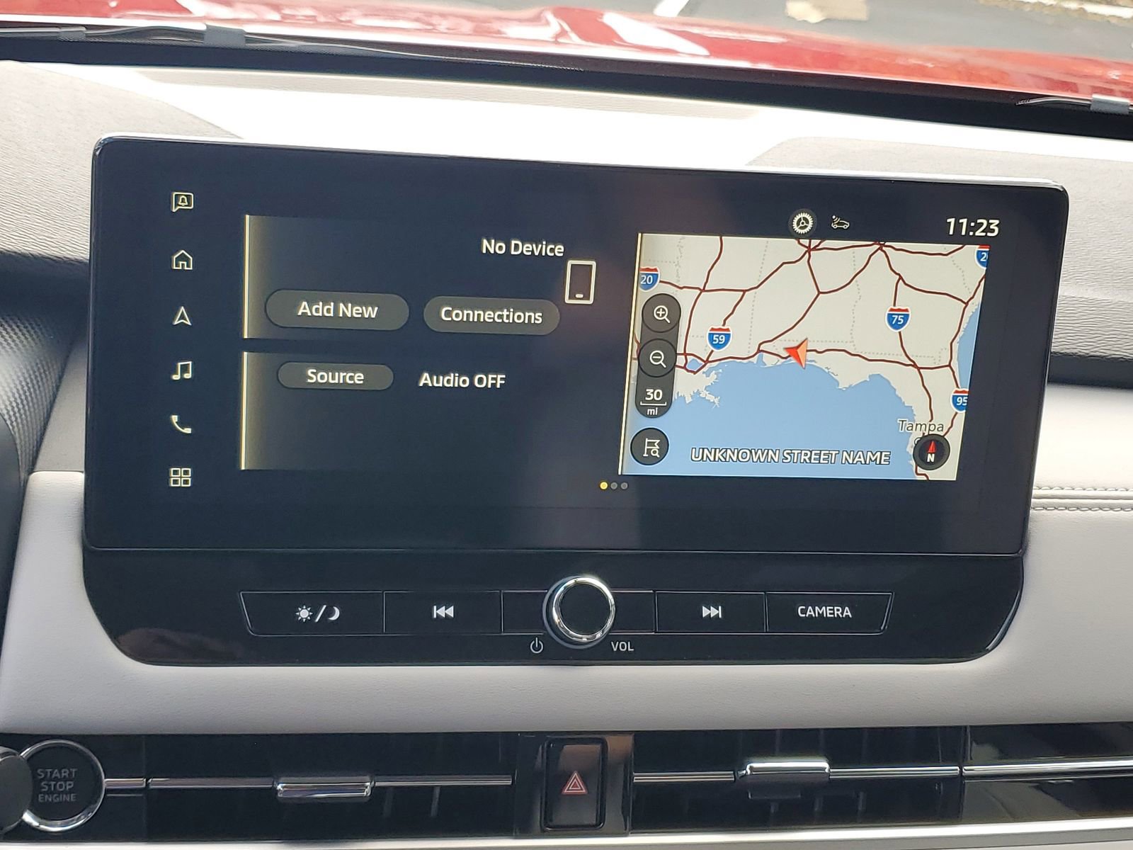 New 2025 Mitsubishi Outlander SE image 15