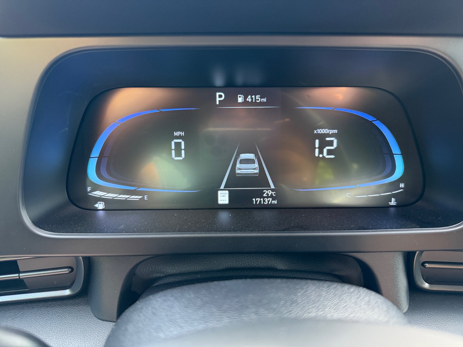 Certified 2025 Hyundai Elantra Sport FWD image 11