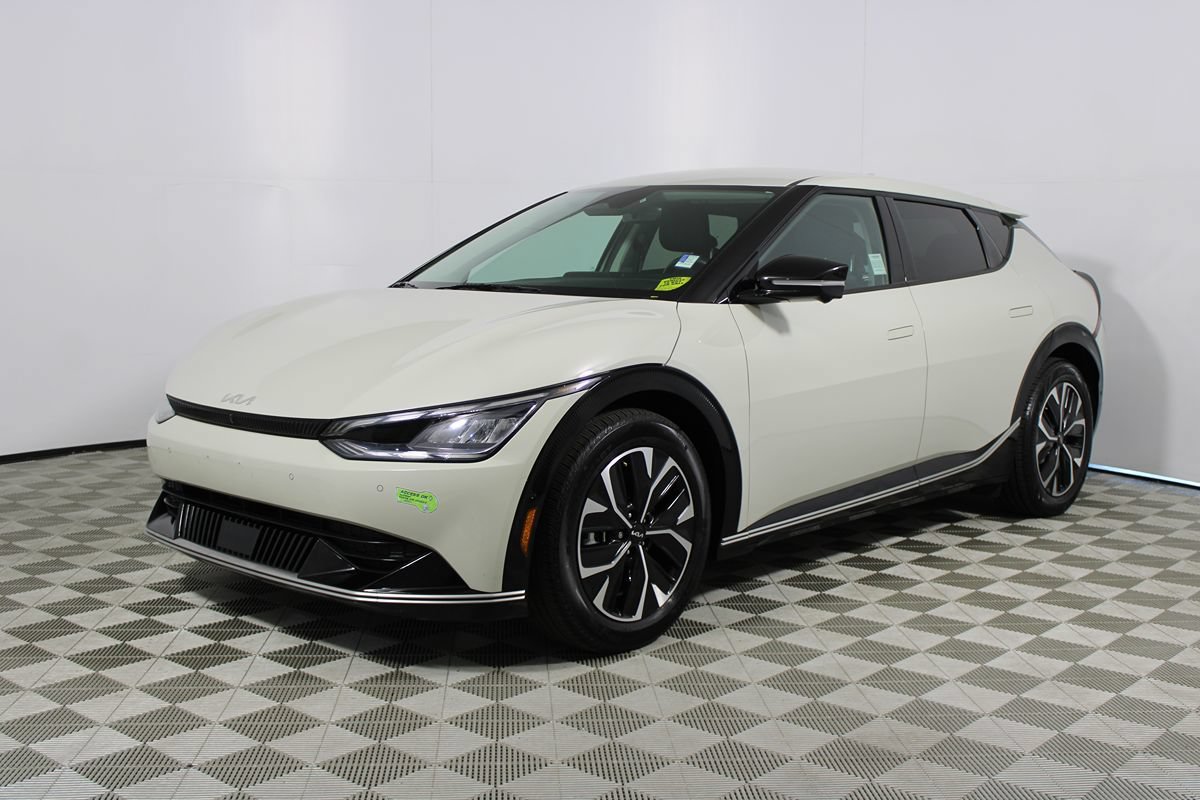 Used 2023 Kia EV6 Wind w/ Wind Technology Package RWD image 3