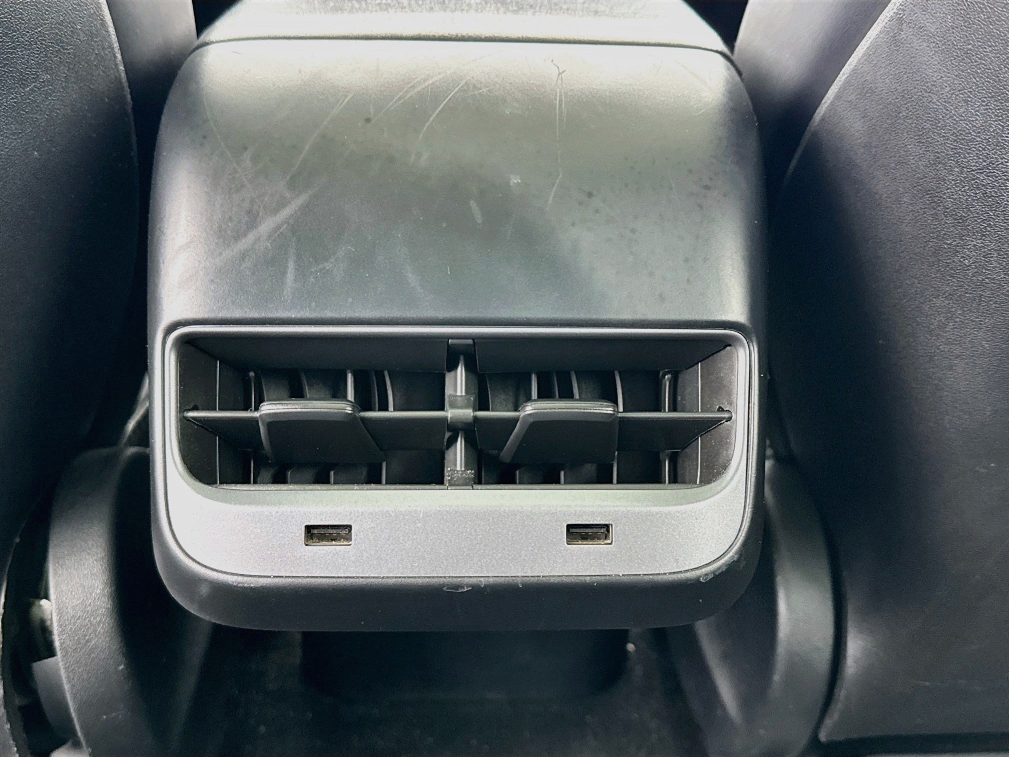 Used 2018 Tesla Model 3 Long Range RWD image 17