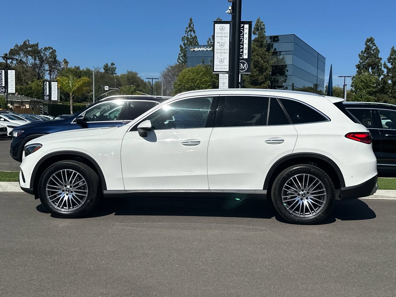 Certified 2026 Mercedes-Benz GLC 300 image 7