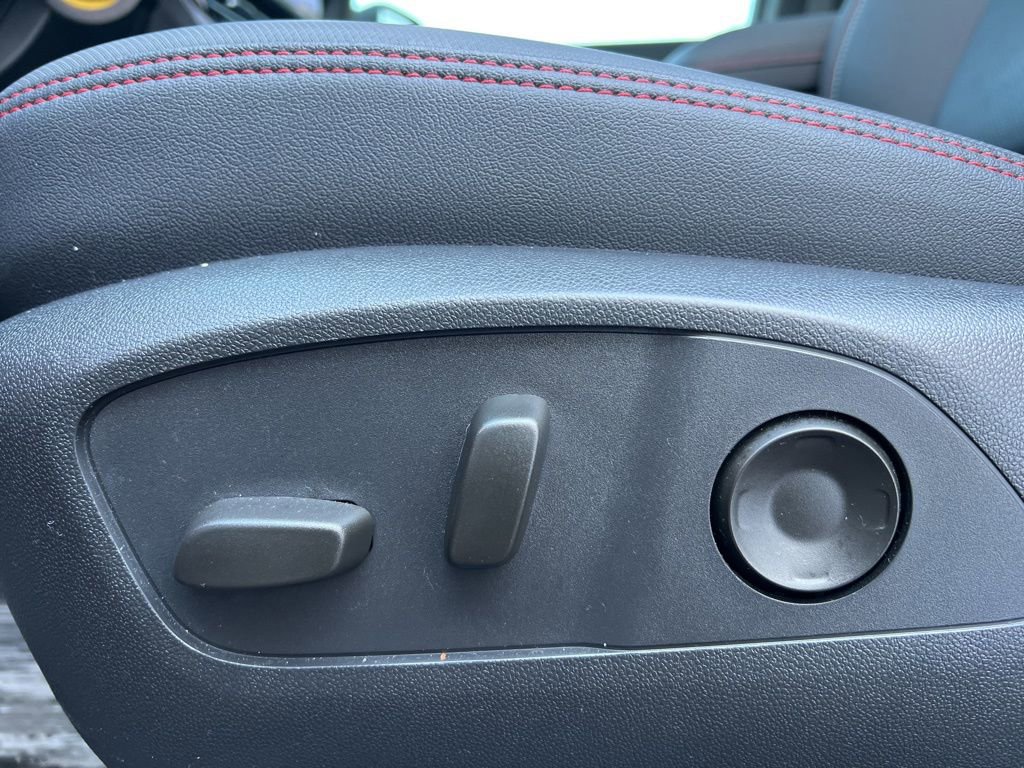 Used 2024 Chevrolet Traverse RS w/ LPO, Floor Liner Package image 11