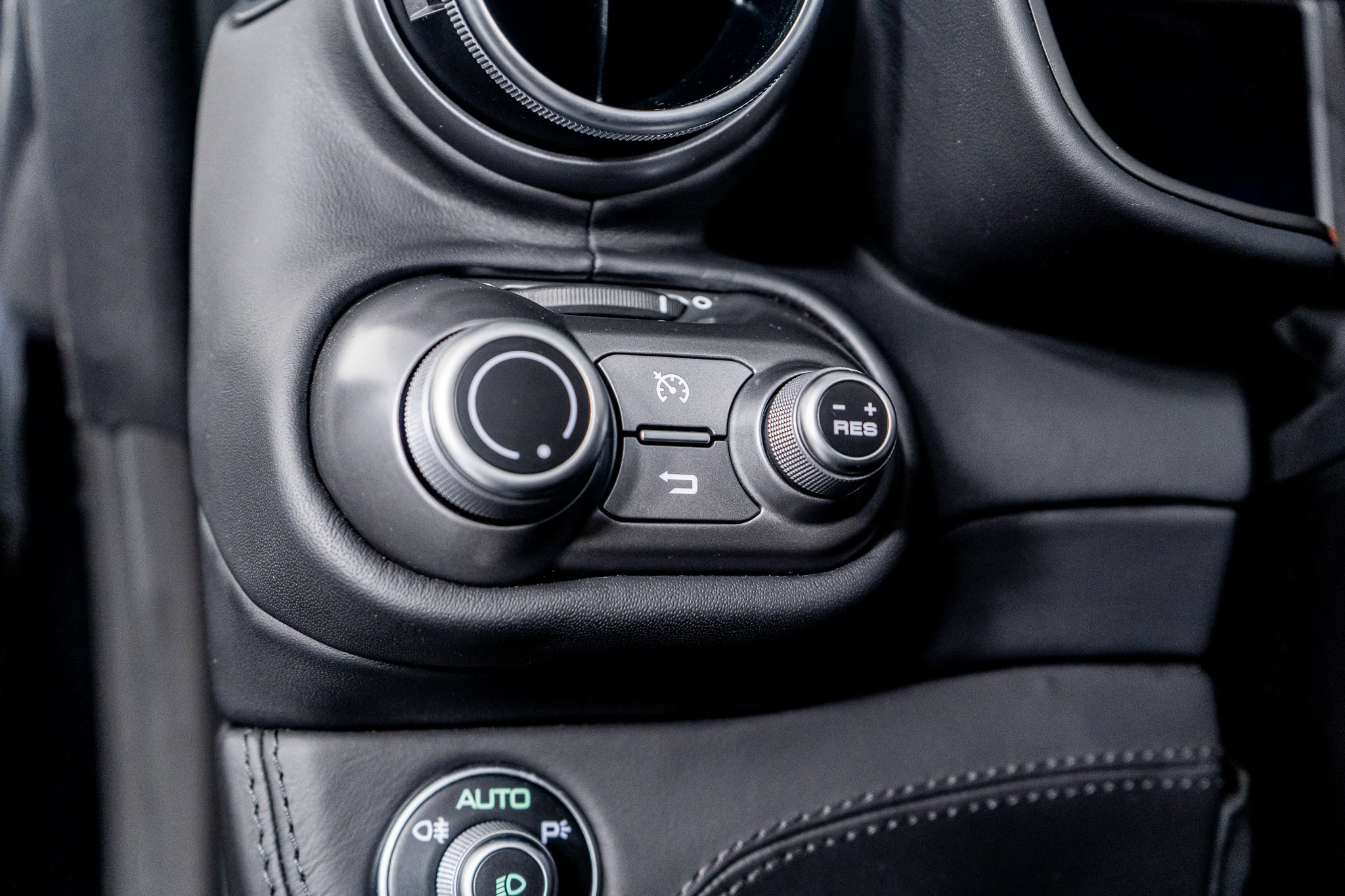 Used 2019 Ferrari Portofino image 47