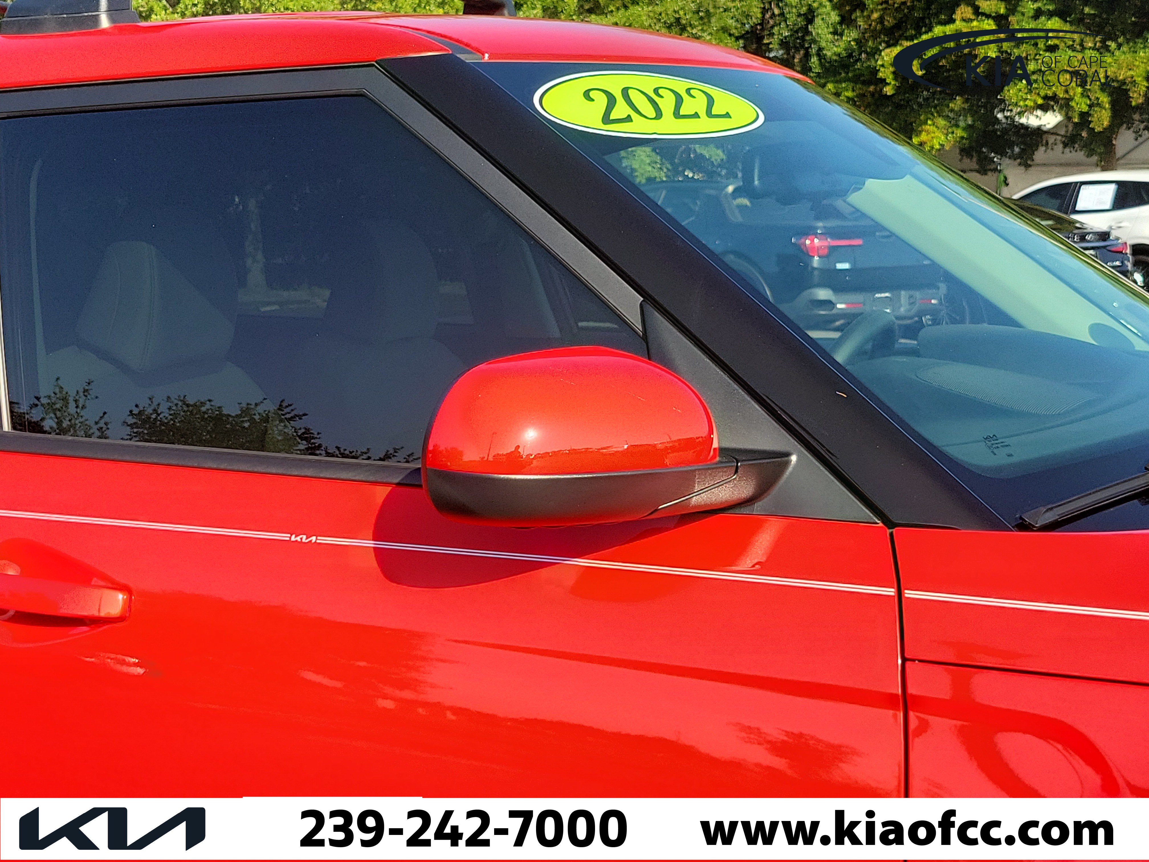 Certified 2022 Kia Soul S FWD image 8