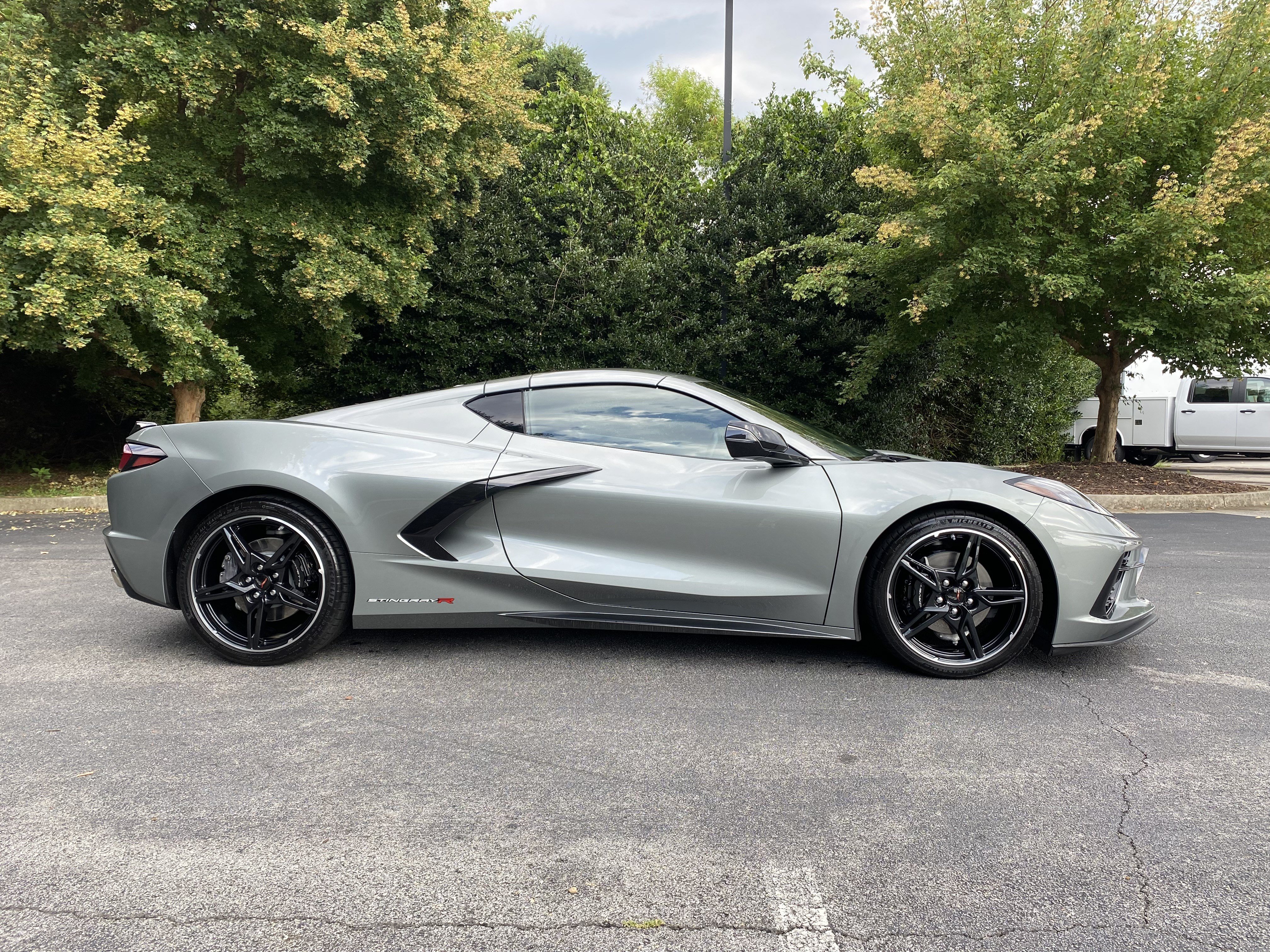 Used 2024 Chevrolet Corvette Stingray Preferred Cpe w/ Battery Protection Package RWD image 10