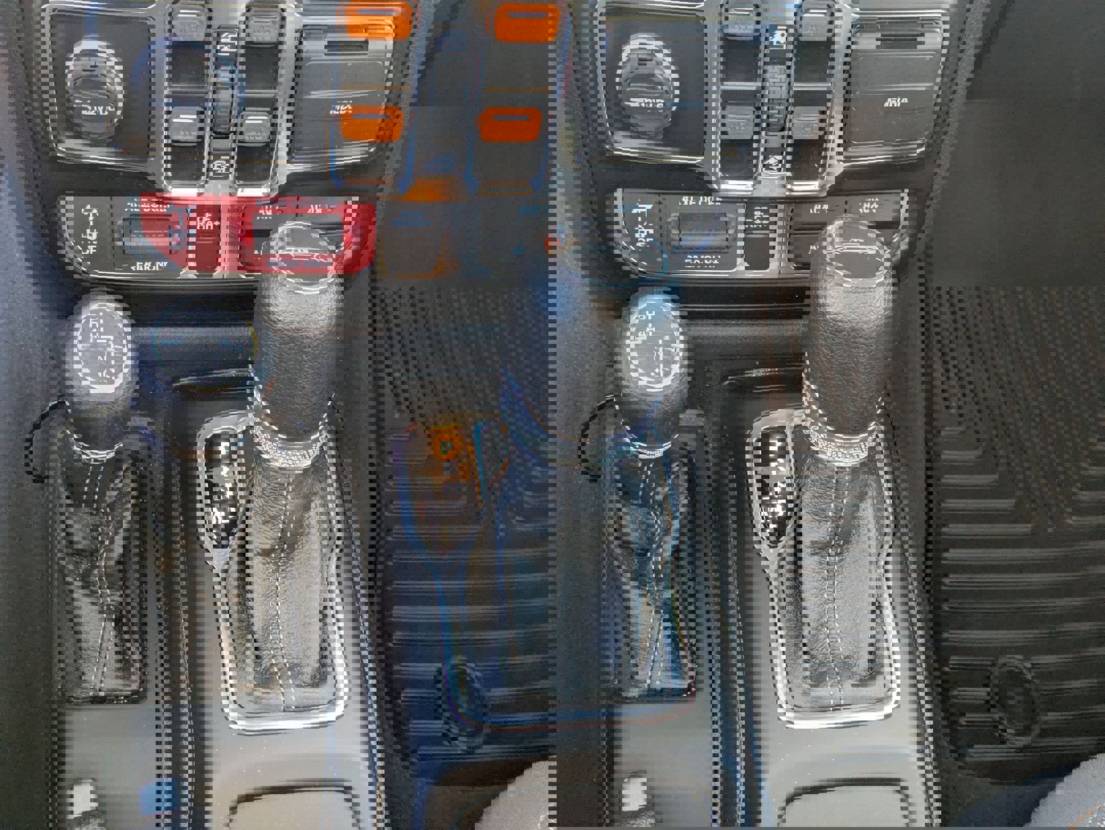 Certified 2024 Jeep Gladiator Mojave w/ Safety Group image 22